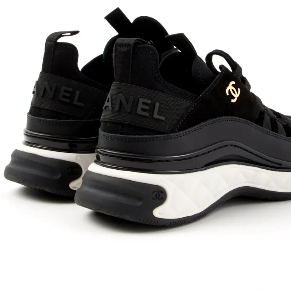 BNIB NWT AUTHENTIC CHANEL SUEDE VELVET Calfskin CC TRAINERS SNEAKERS Size 41 1/2 - Picture 9 of 17
